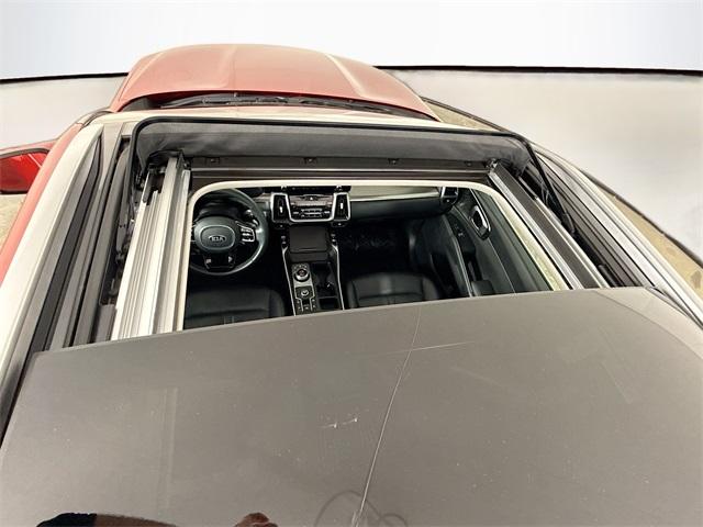 2021 Kia Sorento Hybrid Vehicle Photo in Everett, WA 98204