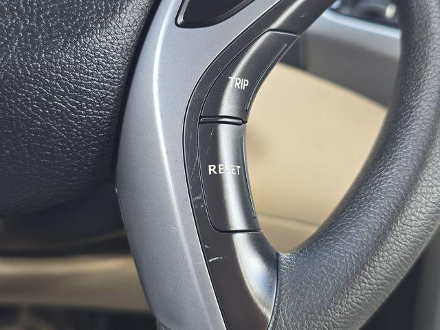 2016 Hyundai ELANTRA Vehicle Photo in Pleasant Hills, PA 15236