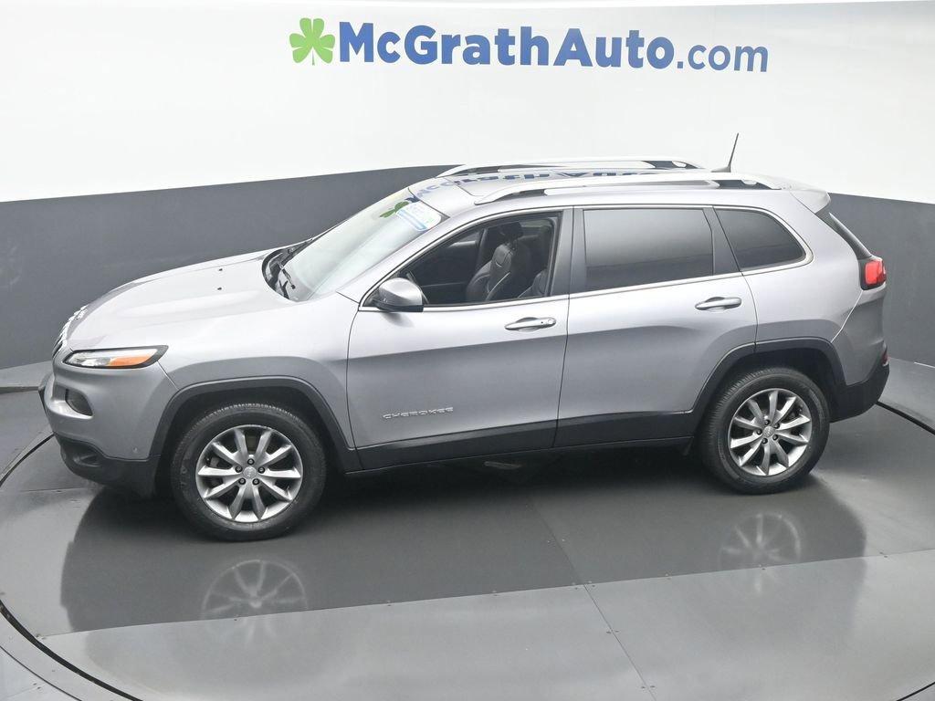 2018 Jeep Cherokee Vehicle Photo in Cedar Rapids, IA 52402