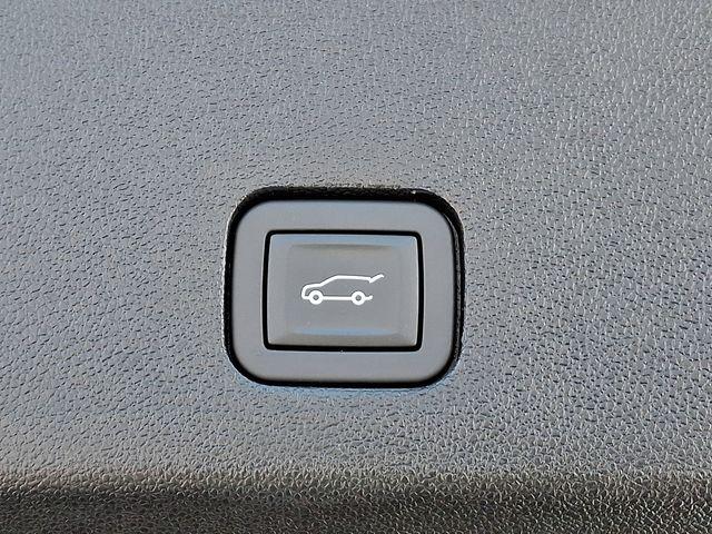 2024 Cadillac XT6 Vehicle Photo in DANBURY, CT 06810-5034