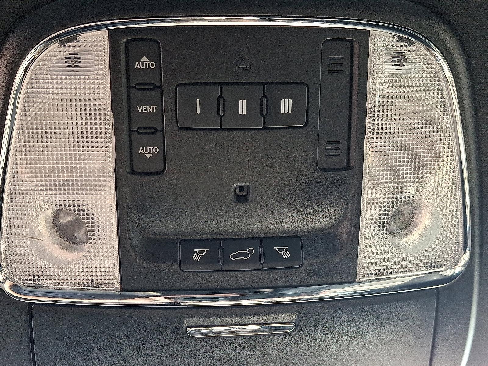 2017 Jeep Grand Cherokee Vehicle Photo in Harrisburg, PA 17111-1033