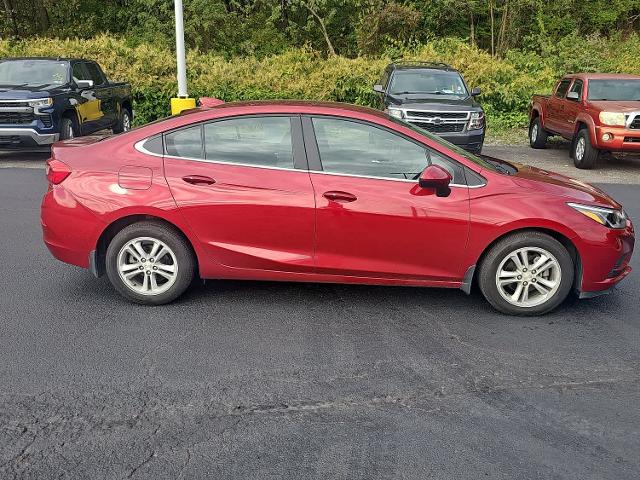 2017 Chevrolet Cruze Vehicle Photo in MOON TOWNSHIP, PA 15108-2571