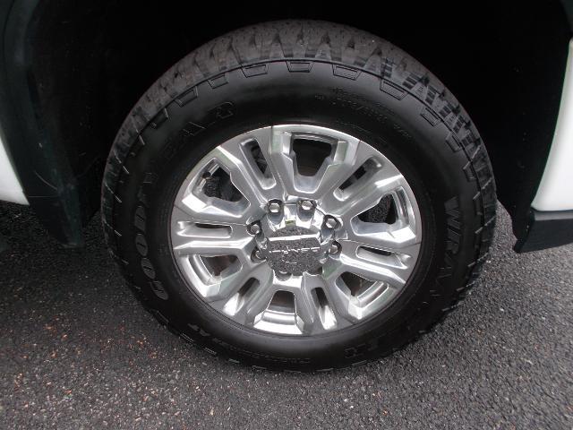 2021 GMC Sierra 2500 HD Vehicle Photo in LOWELL, MA 01852-4336