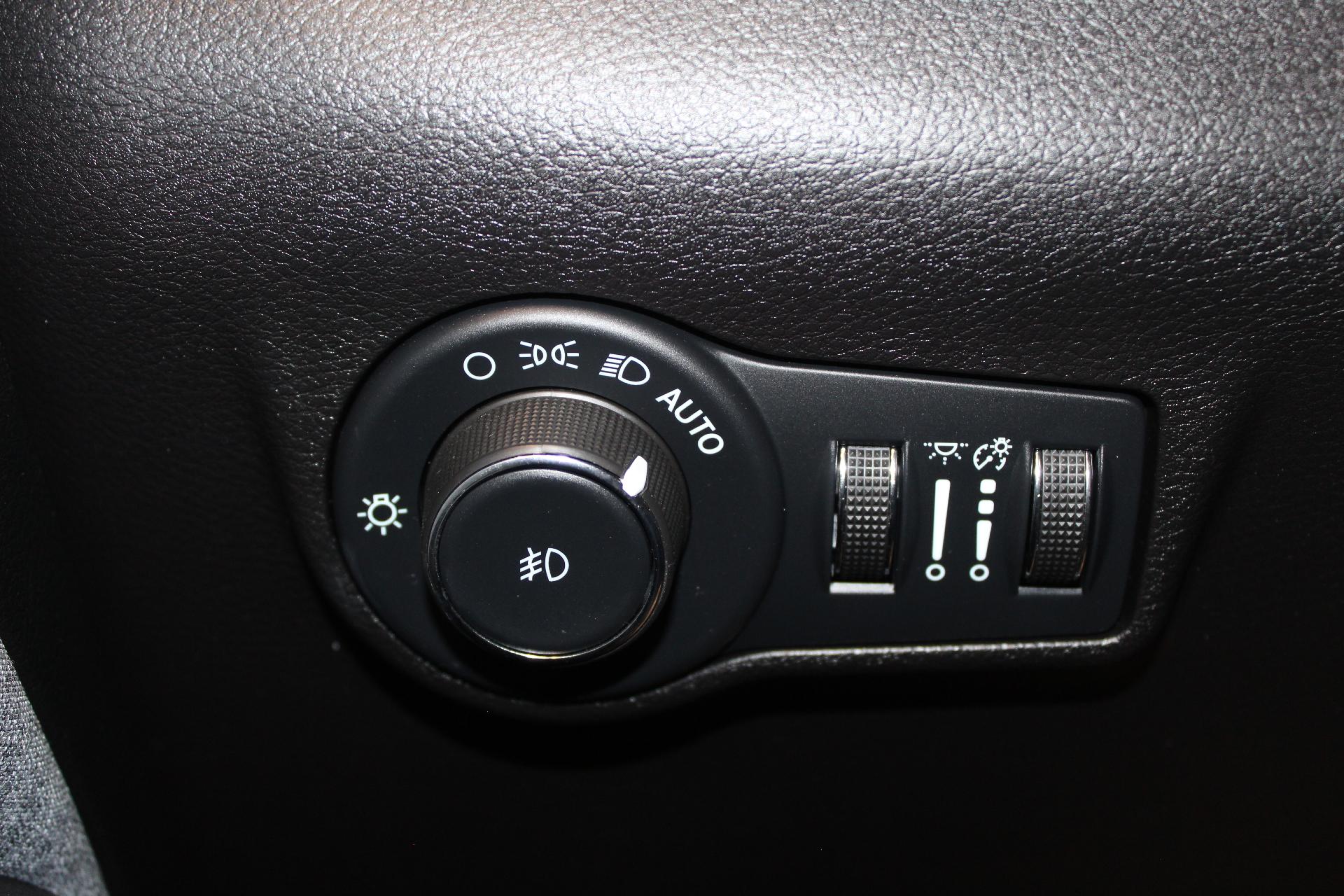 2022 Jeep Compass Vehicle Photo in NORTHAMPTON, MA 01060-1120