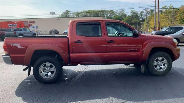 2008 Toyota Tacoma Vehicle Photo in MOON TOWNSHIP, PA 15108-2571