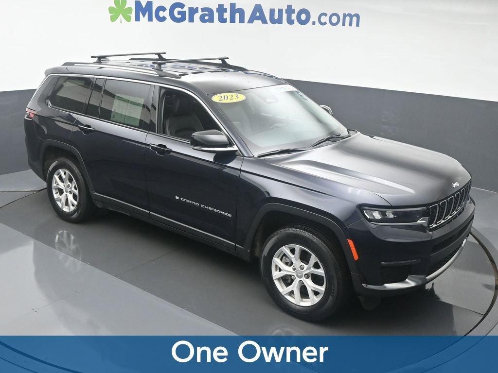 2023 Jeep Grand Cherokee L Vehicle Photo in Cedar Rapids, IA 52402
