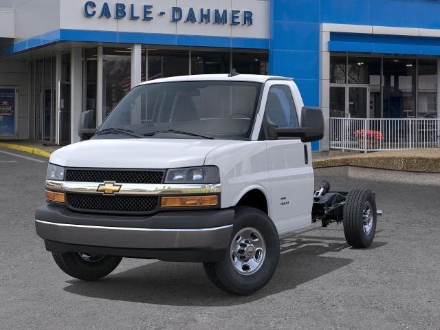 2025 Chevrolet Express Commercial Cutaway Vehicle Photo in INDEPENDENCE, MO 64055-1314