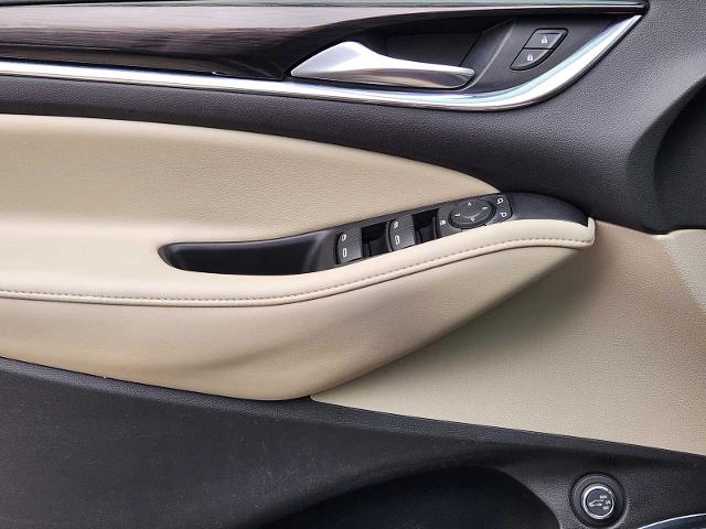 2021 Buick Enclave Vehicle Photo in DENTON, TX 76210-9321