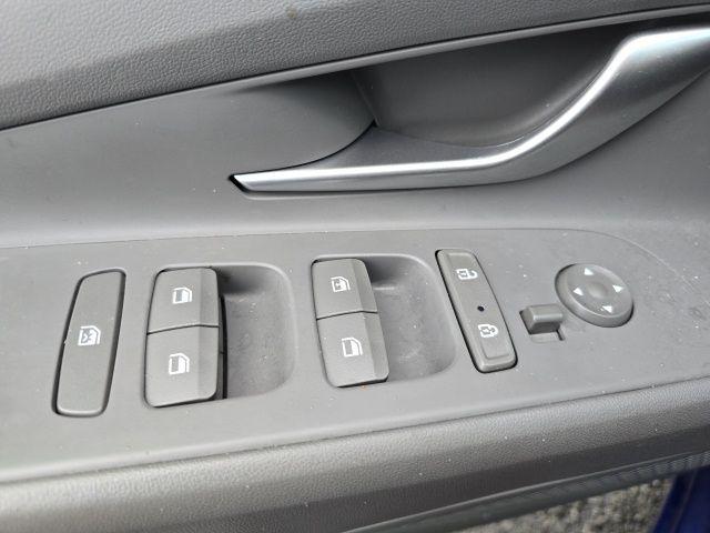 2023 Hyundai ELANTRA Vehicle Photo in Pleasant Hills, PA 15236