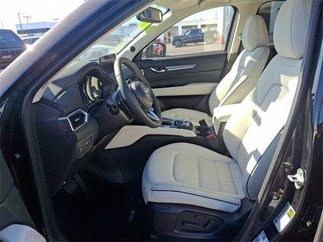 2024 Mazda CX-5 Vehicle Photo in New Bloomfield, PA 17068