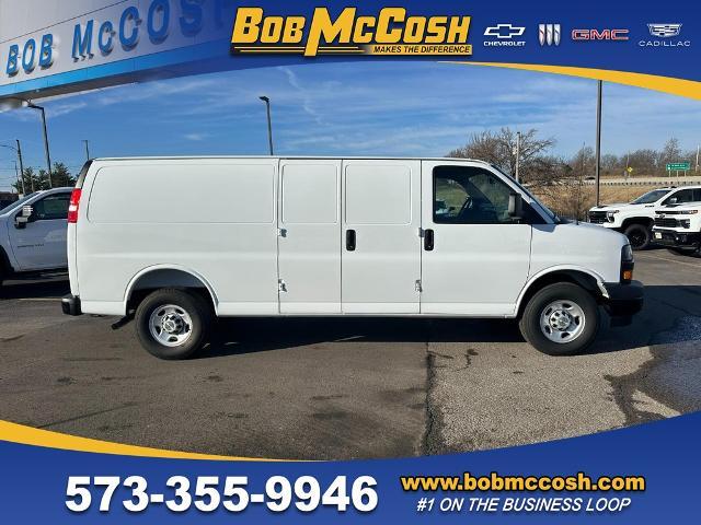2025 Chevrolet Express Cargo 2500 Vehicle Photo in COLUMBIA, MO 65203-3903