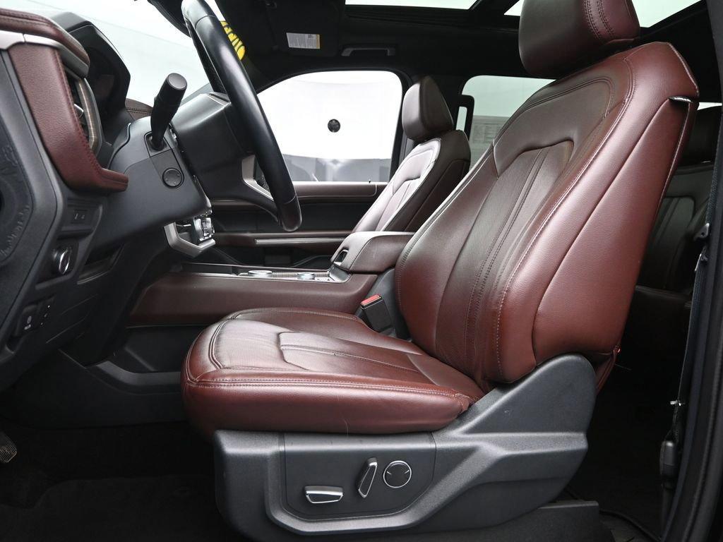 2022 Ford Expedition Max Vehicle Photo in Cedar Rapids, IA 52402