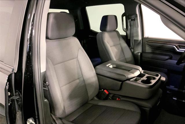 2024 Chevrolet Silverado 1500 Vehicle Photo in KANSAS CITY, MO 64114-4502