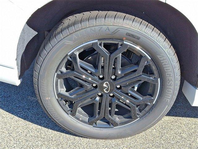 2026 INFINITI QX80 Vehicle Photo in Willow Grove, PA 19090