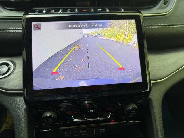 2021 Jeep Grand Cherokee L Vehicle Photo in LEOMINSTER, MA 01453-2952