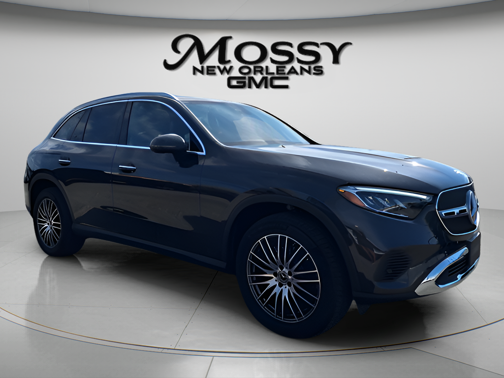 2023 Mercedes-Benz GLC GLC 300 - 2