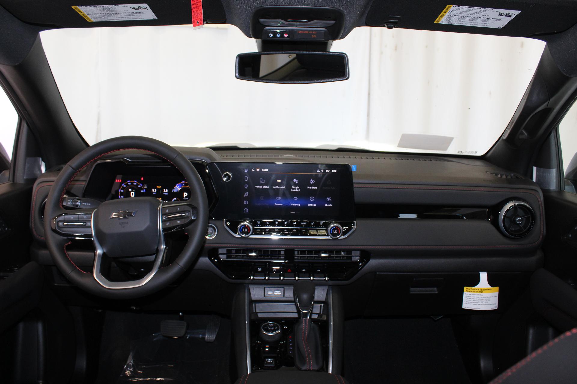 2026 Chevrolet Colorado Vehicle Photo in NORTHAMPTON, MA 01060-1120
