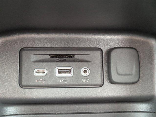 2024 Chevrolet Equinox Vehicle Photo in BRUNSWICK, GA 31525-1881