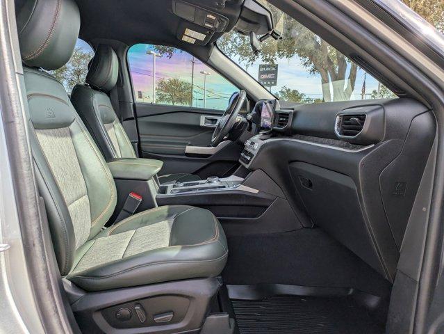 2022 Ford Explorer Vehicle Photo in SELMA, TX 78154-1459