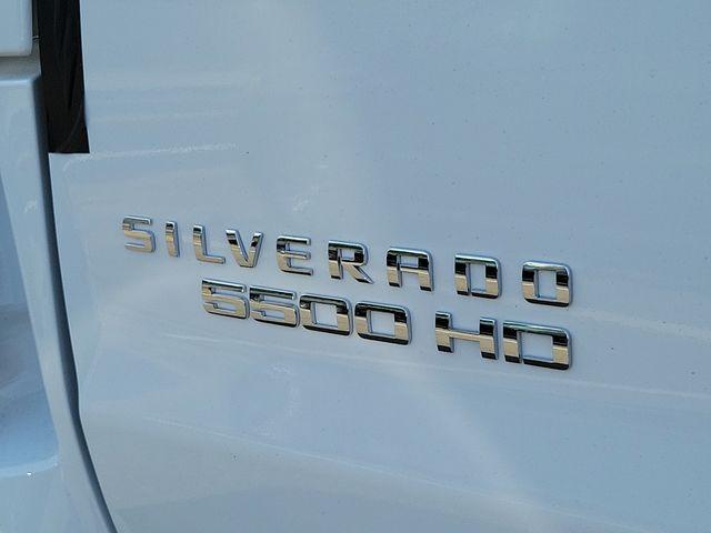 2024 Chevrolet Silverado 5500 HD Vehicle Photo in DANBURY, CT 06810-5034