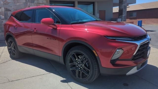 2025 Chevrolet Blazer Vehicle Photo in DELTA, UT 84624-9205
