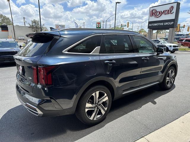 2022 Kia Sorento Plug-In Hybrid Vehicle Photo in Tucson, AZ 85712