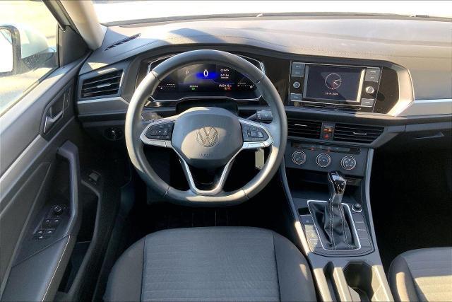 2024 Volkswagen Jetta Vehicle Photo in KANSAS CITY, MO 64114-4502