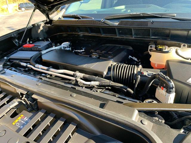 2020 Chevrolet Silverado 1500 Vehicle Photo in MOON TOWNSHIP, PA 15108-2571