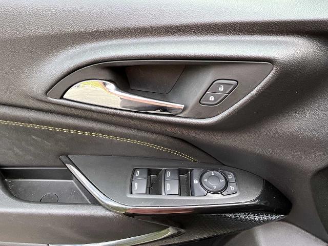 2025 Chevrolet Trax Vehicle Photo in PITTSBURGH, PA 15226-1209