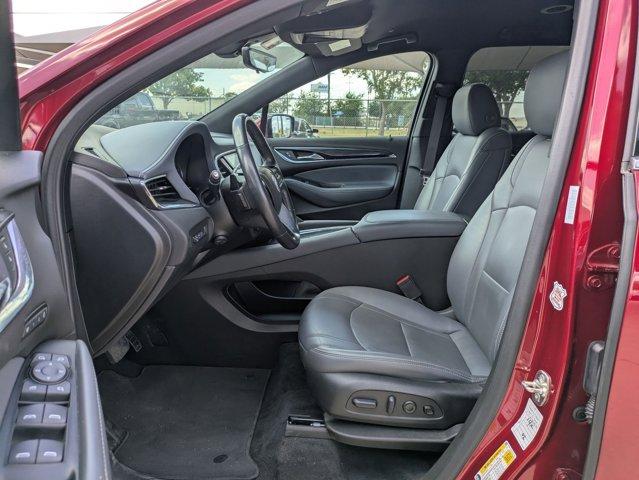 2024 Buick Enclave Vehicle Photo in SELMA, TX 78154-1459