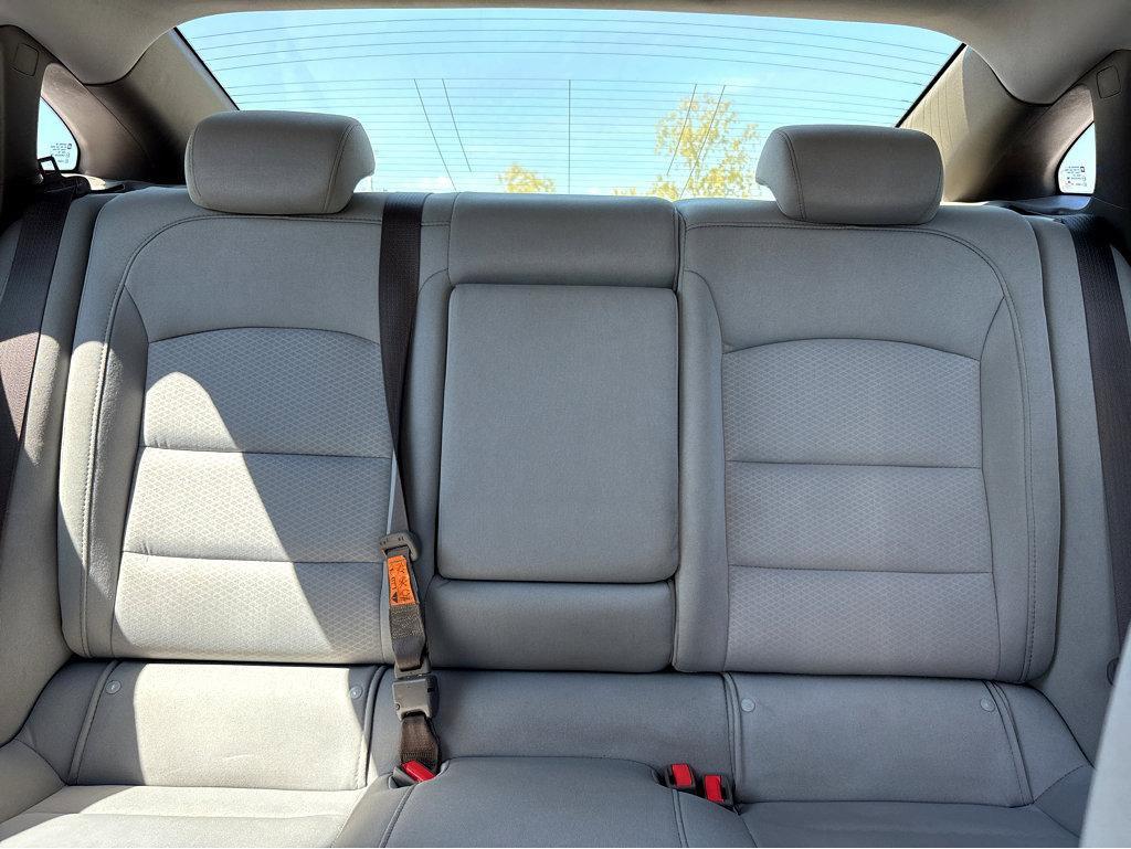 2016 Chevrolet Malibu Vehicle Photo in POOLER, GA 31322-3252