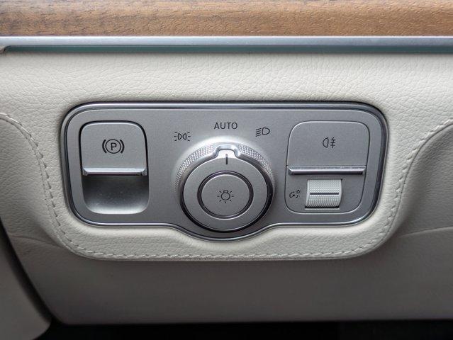 2024 Mercedes-Benz GLE Vehicle Photo in BRUNSWICK, GA 31525-1881