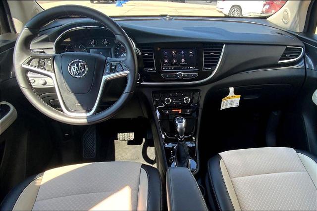 2022 Buick Encore Vehicle Photo in TOPEKA, KS 66609-0000