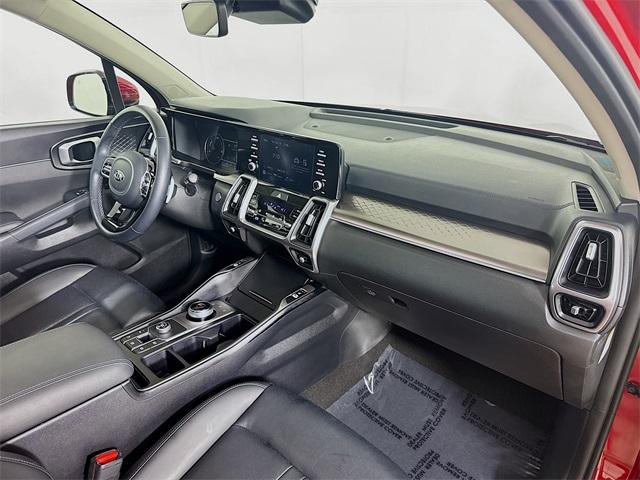 2021 Kia Sorento Hybrid Vehicle Photo in Everett, WA 98204