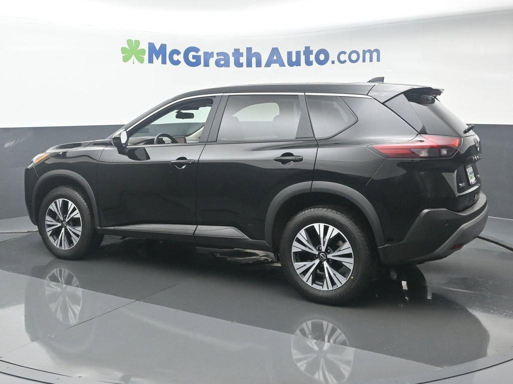 2022 Nissan Rogue Vehicle Photo in Cedar Rapids, IA 52402