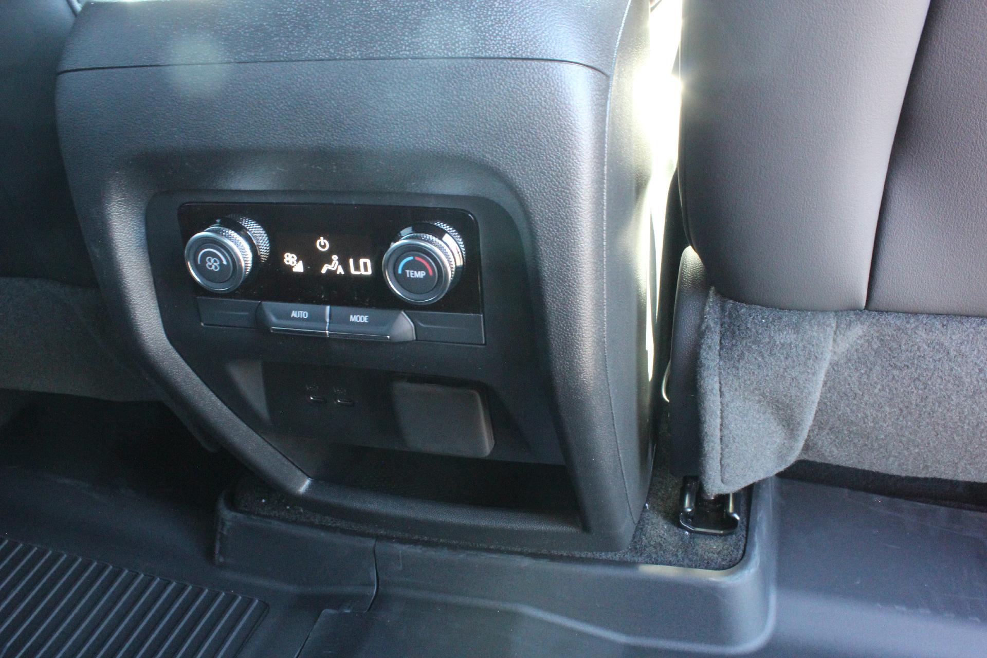 2026 Buick Enclave Vehicle Photo in AURORA, CO 80012-4011