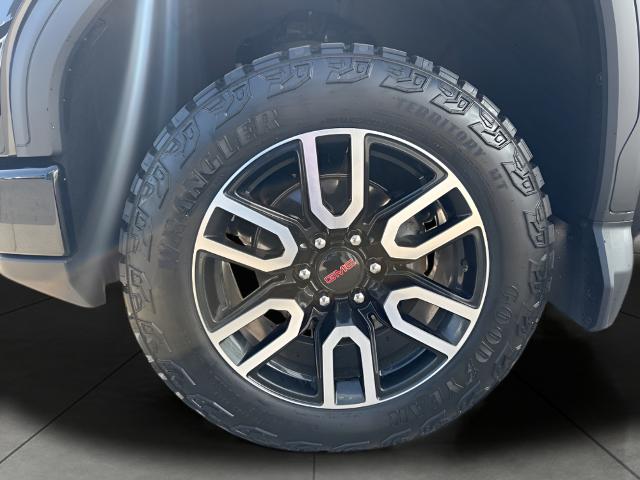 2023 GMC Sierra 1500 Vehicle Photo in MANITOWOC, WI 54220-5838