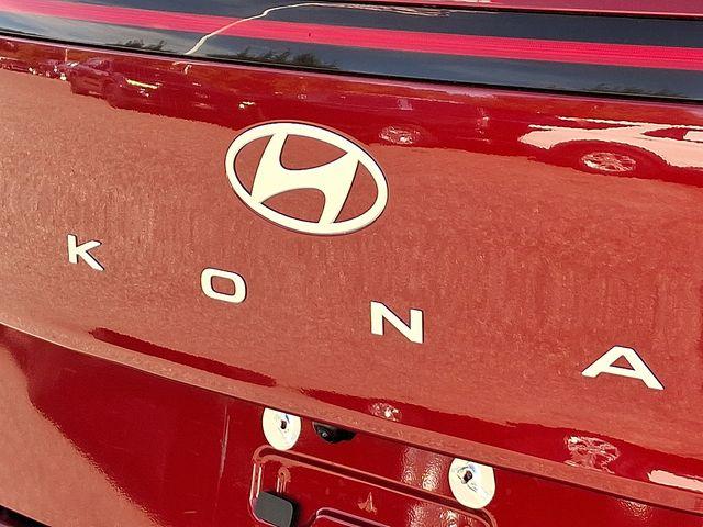 2024 Hyundai Kona Vehicle Photo in DANBURY, CT 06810-5034