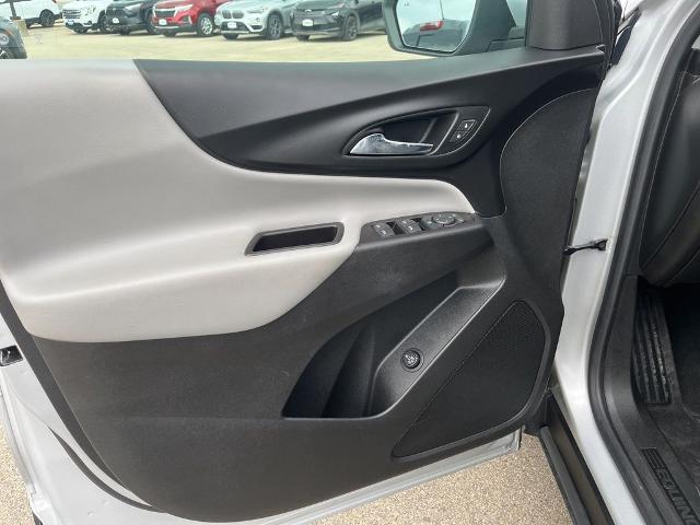 2022 Chevrolet Equinox Vehicle Photo in Cedar Rapids, IA 52402