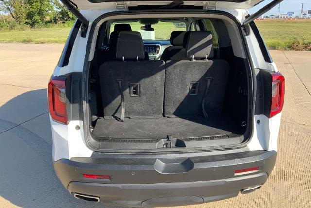 2023 GMC Acadia Vehicle Photo in TOPEKA, KS 66609-0000