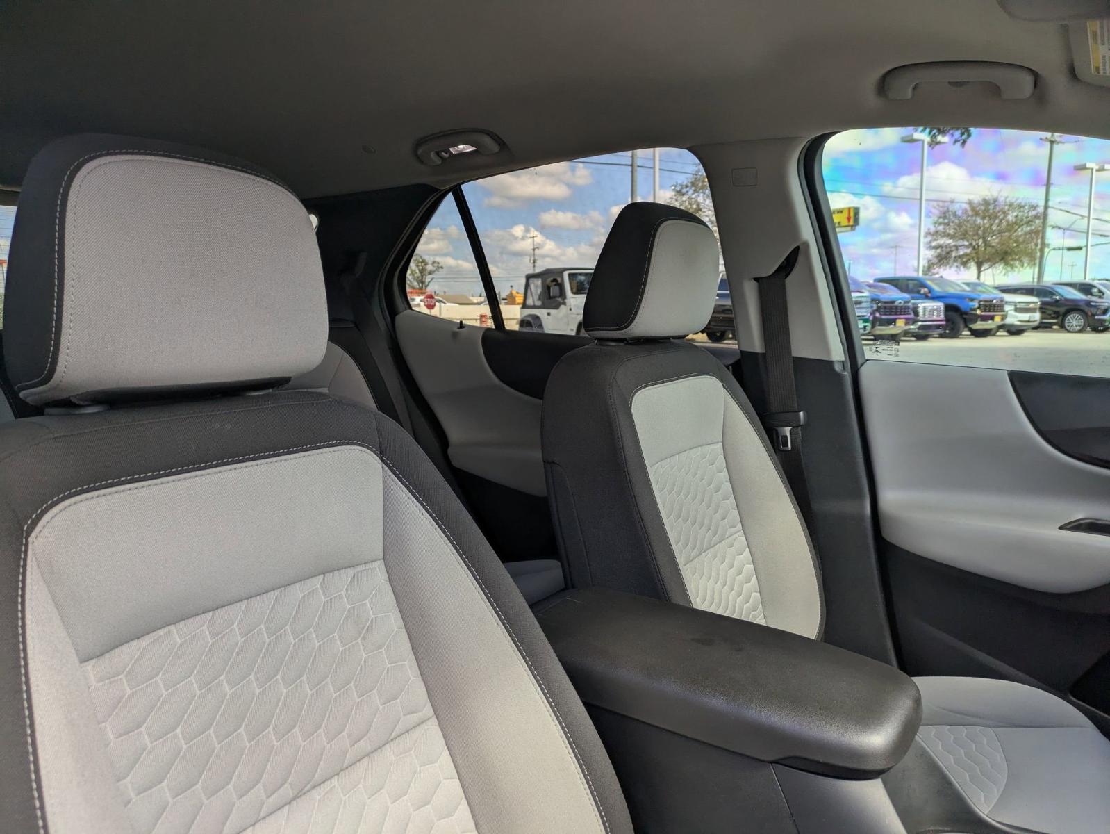2020 Chevrolet Equinox Vehicle Photo in SELMA, TX 78154-1460