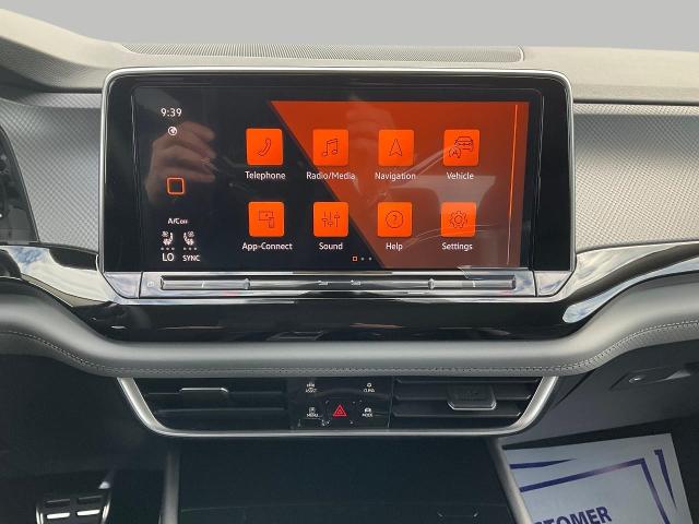 2026 Volkswagen Atlas Vehicle Photo in Oshkosh, WI 54904