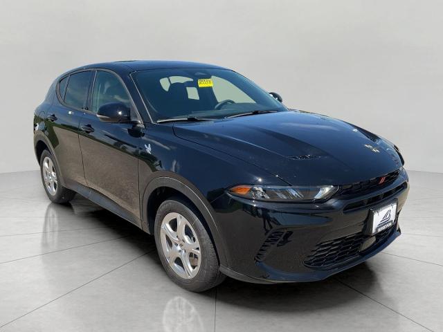 2025 Dodge Hornet Vehicle Photo in Neenah, WI 54956