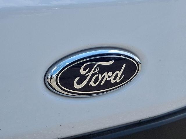 2023 Ford Transit-250 Cargo Van Vehicle Photo in DANBURY, CT 06810-5034