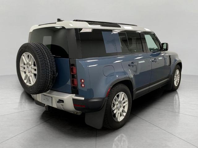 2025 Defender Vehicle Photo in Appleton, WI 54913