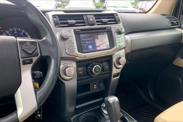 2016 Toyota 4Runner Vehicle Photo in KANSAS CITY, MO 64114-4502