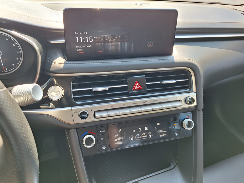 2026 Genesis G70 photo 12 of 29