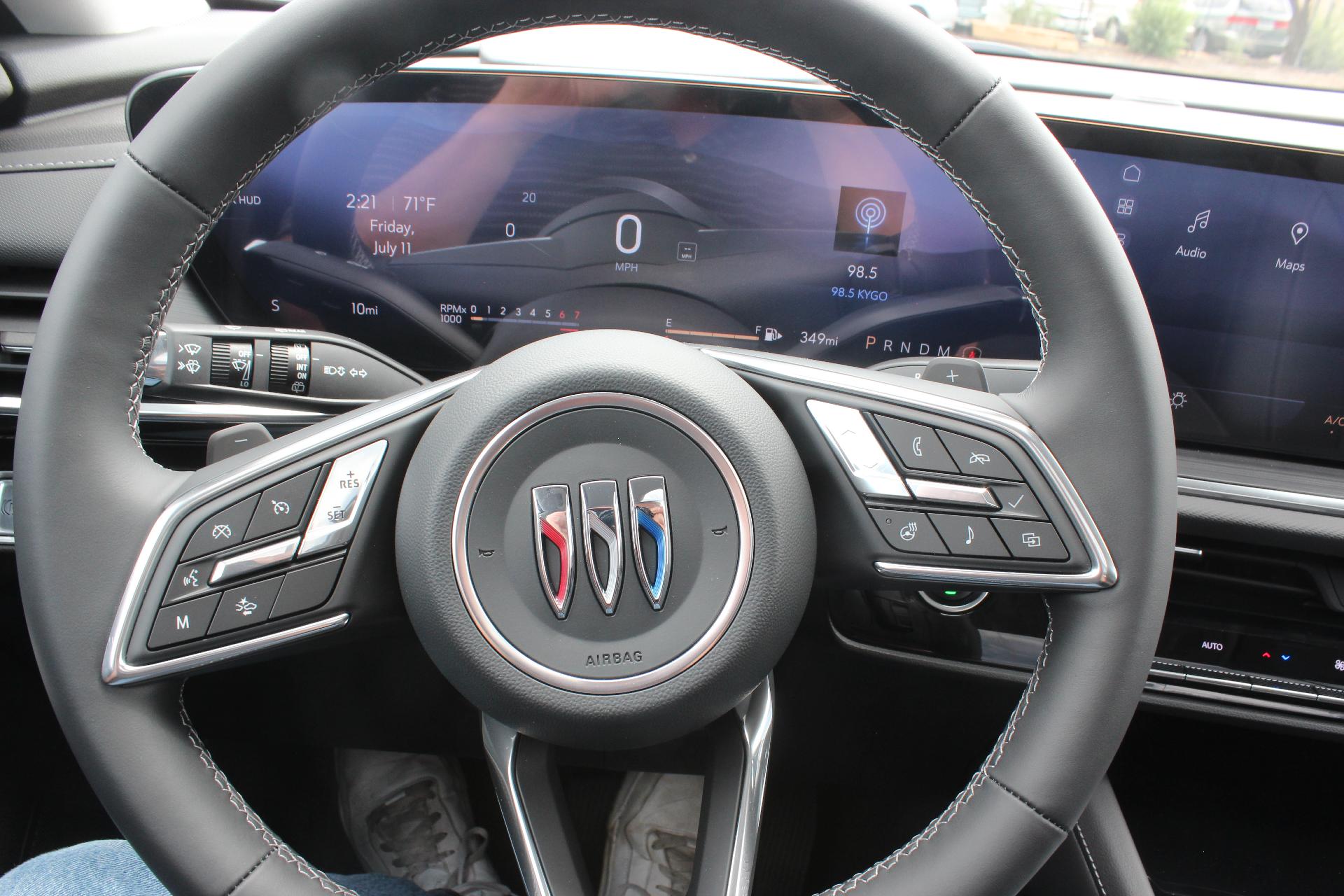 2025 Buick Envision Vehicle Photo in AURORA, CO 80012-4011