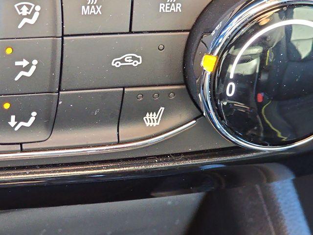 2024 Chevrolet Trailblazer Vehicle Photo in Pleasant Hills, PA 15236