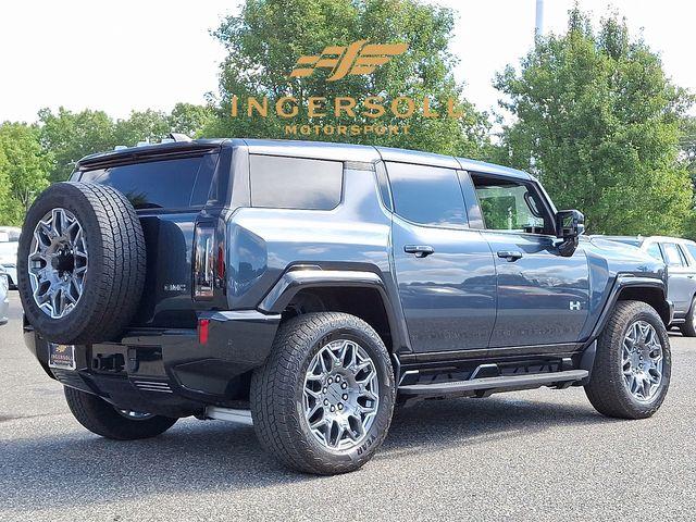 2025 GMC HUMMER EV SUV Vehicle Photo in DANBURY, CT 06810-5034